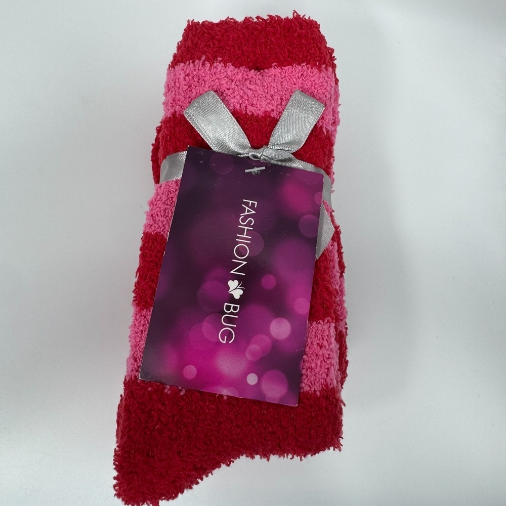 Women's Fuzzy Non-Slip Slipper Socks Red Pink Striped Cozy Plush One Size NWT